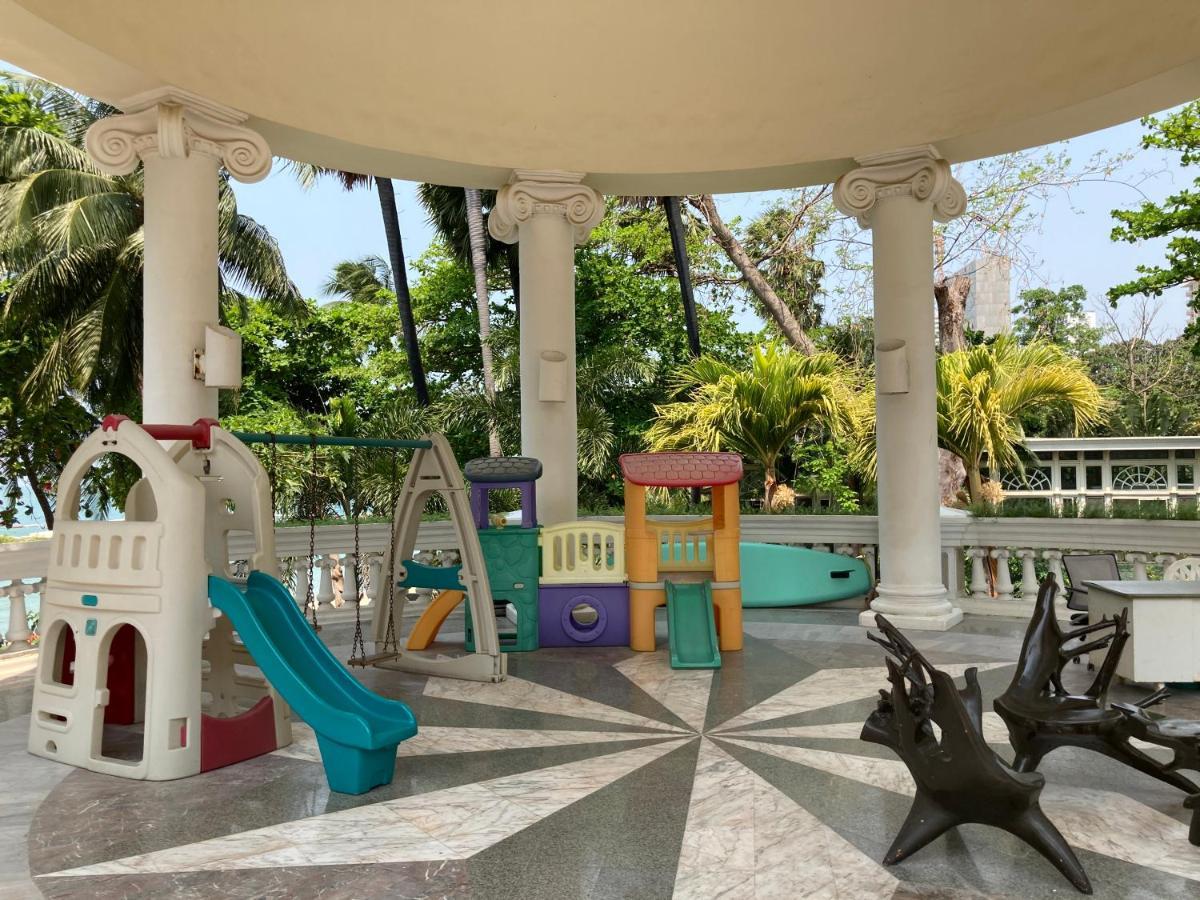 Sky Beach Beachfront Pattaya Dış mekan fotoğraf