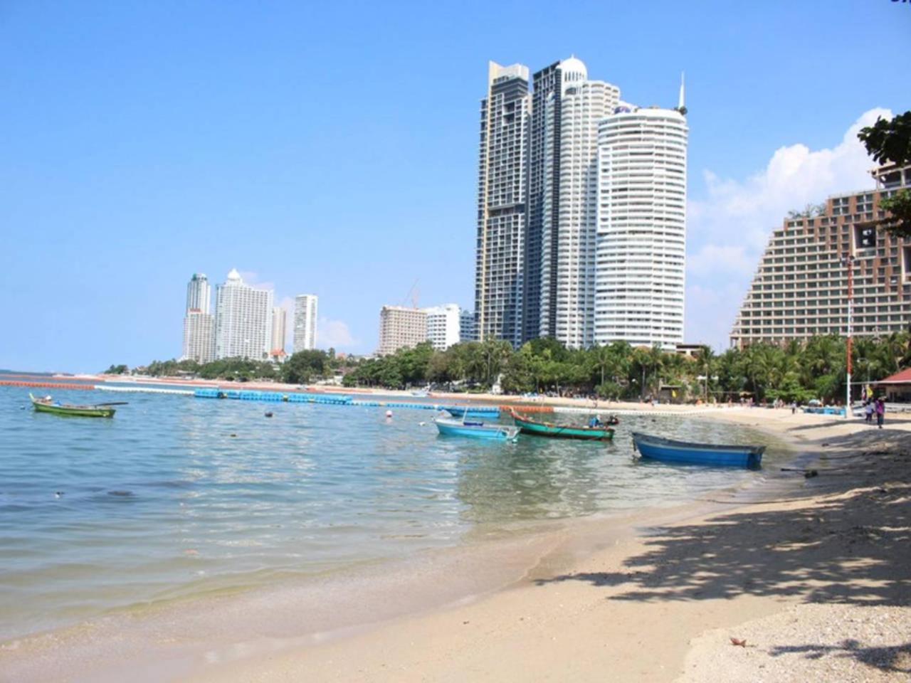 Sky Beach Beachfront Pattaya Dış mekan fotoğraf